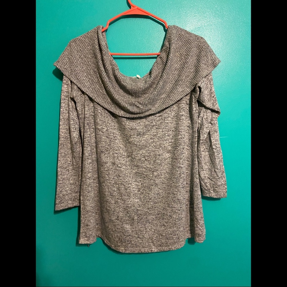 New Maurices Sweater